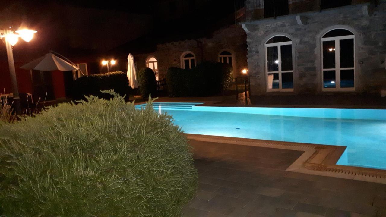 Bellagio Dreams Apt, Pool, With Private Garden, Near Lake Exterior photo